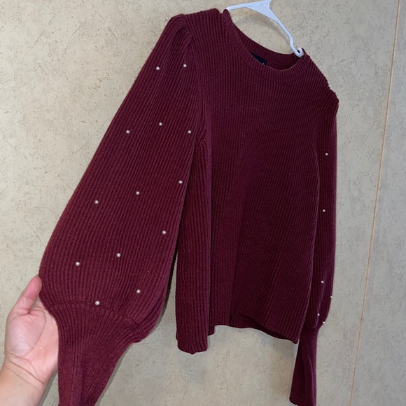 Ballon sleeve pearl pull over - Picture 3 of 7